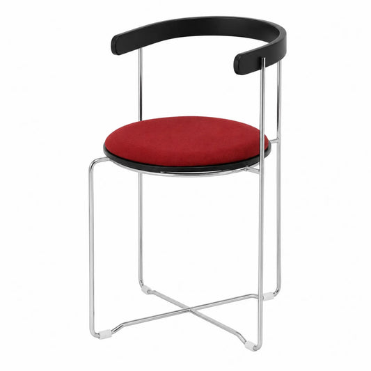 Chaise en métal avec assise rouge